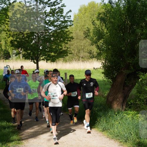 04.05.2025 - 8. Wedeler Halbmarathon Felixshl http://msf.ph/oto/7819247 04.05.2025 10:01:35 Laufen 491, 846, 624, 736, 77 meine-sportfotos.de