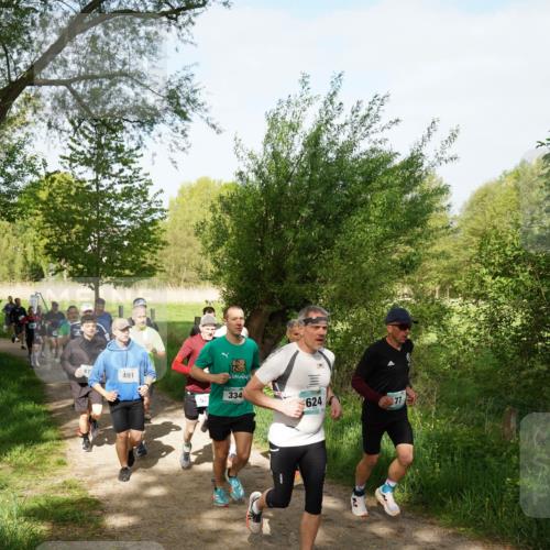 04.05.2025 - 8. Wedeler Halbmarathon Felixshl http://msf.ph/oto/7819253 04.05.2025 10:01:37 Laufen 2, 47, 491, 334, 624, 77 meine-sportfotos.de