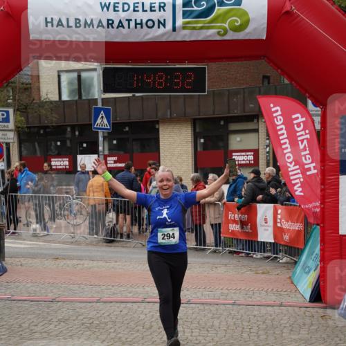 04.05.2025 - 8. Wedeler Halbmarathon Felixshl http://msf.ph/oto/7819328 04.05.2025 11:48:30 Ziel 294 meine-sportfotos.de
