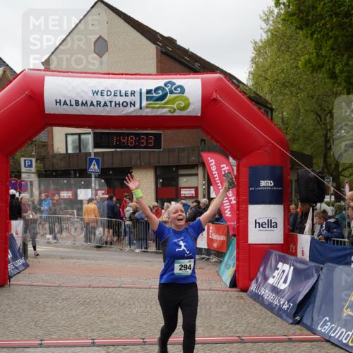 04.05.2025 - 8. Wedeler Halbmarathon Felixshl http://msf.ph/oto/7819336 04.05.2025 11:48:31 Ziel 294, 668 meine-sportfotos.de