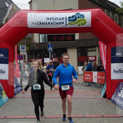 04.05.2025 - 8. Wedeler Halbmarathon Felixshl http://msf.ph/oto/7819447 04.05.2025 12:12:44 Ziel 183, 205, 223, 261, 477 meine-sportfotos.de