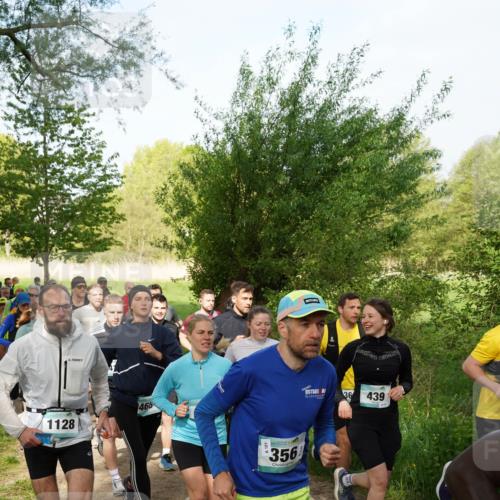 04.05.2025 - 8. Wedeler Halbmarathon Felixshl http://msf.ph/oto/7819469 04.05.2025 10:02:06 Laufen 1128, 468, 356, 36, 439 meine-sportfotos.de
