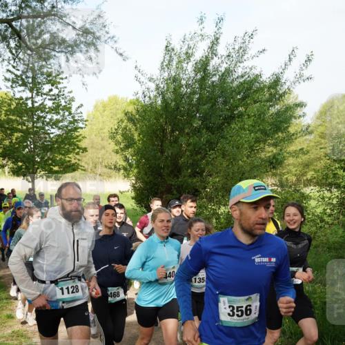 04.05.2025 - 8. Wedeler Halbmarathon Felixshl http://msf.ph/oto/7819471 04.05.2025 10:02:06 Laufen 1128, 468, 140, 135, 356 meine-sportfotos.de