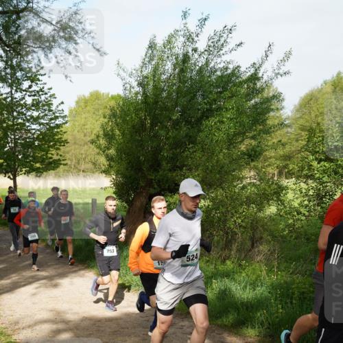 04.05.2025 - 8. Wedeler Halbmarathon Felixshl http://msf.ph/oto/7819481 04.05.2025 10:01:47 Laufen 31, 299, 87, 753, 524 meine-sportfotos.de
