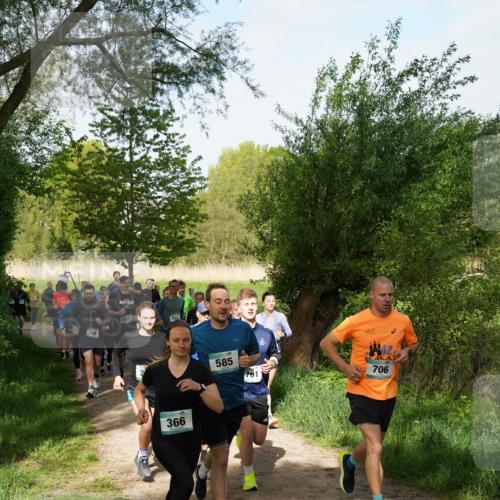 04.05.2025 - 8. Wedeler Halbmarathon Felixshl http://msf.ph/oto/7819496 04.05.2025 10:01:52 Laufen 198, 683, 745, 366, 585, 761, 706 meine-sportfotos.de
