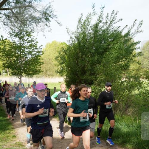 04.05.2025 - 8. Wedeler Halbmarathon Felixshl http://msf.ph/oto/7819551 04.05.2025 10:02:11 Laufen 120, 258, 432, 428, 10, 54 meine-sportfotos.de