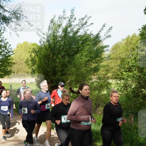 04.05.2025 - 8. Wedeler Halbmarathon Felixshl http://msf.ph/oto/7819565 04.05.2025 10:02:15 Laufen 241, 200, 661, 13 meine-sportfotos.de