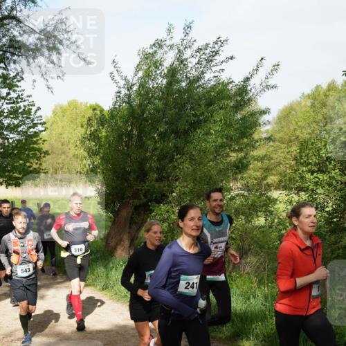 04.05.2025 - 8. Wedeler Halbmarathon Felixshl http://msf.ph/oto/7819570 04.05.2025 10:02:17 Laufen 241 meine-sportfotos.de