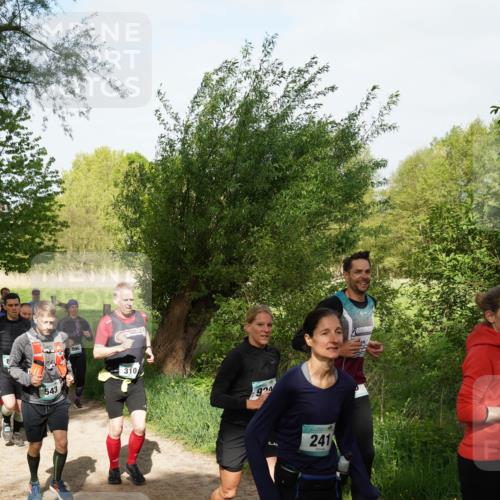 04.05.2025 - 8. Wedeler Halbmarathon Felixshl http://msf.ph/oto/7819571 04.05.2025 10:02:17 Laufen 543, 310, 920, 241 meine-sportfotos.de