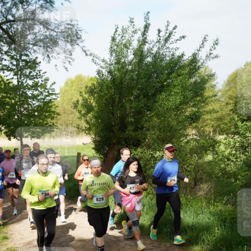 04.05.2025 - 8. Wedeler Halbmarathon Felixshl http://msf.ph/oto/7819584 04.05.2025 10:02:21 Laufen 290, 84, 559, 829, 47, 70 meine-sportfotos.de