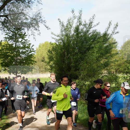 04.05.2025 - 8. Wedeler Halbmarathon Felixshl http://msf.ph/oto/7819624 04.05.2025 10:02:32 Laufen 809, 879, 157, 51, 517 meine-sportfotos.de