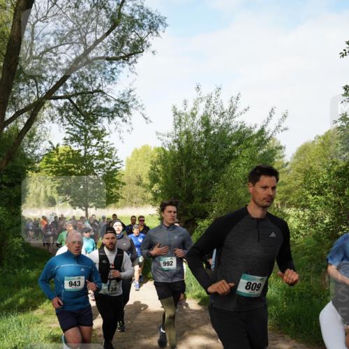 04.05.2025 - 8. Wedeler Halbmarathon Felixshl http://msf.ph/oto/7819628 04.05.2025 10:02:34 Laufen 943, 38, 992, 809 meine-sportfotos.de