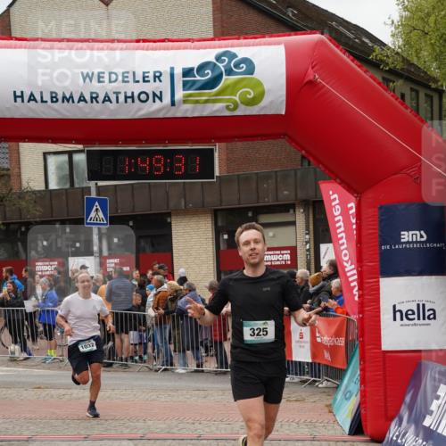 04.05.2025 - 8. Wedeler Halbmarathon Felixshl http://msf.ph/oto/7819706 04.05.2025 11:49:29 Ziel 325, 1032 meine-sportfotos.de