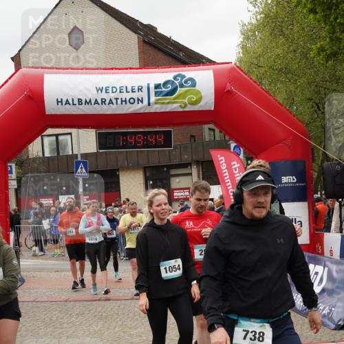 04.05.2025 - 8. Wedeler Halbmarathon Felixshl http://msf.ph/oto/7819727 04.05.2025 11:49:42 Ziel 66, 283, 293, 738, 960, 1010, 1011, 1054, 1055 meine-sportfotos.de