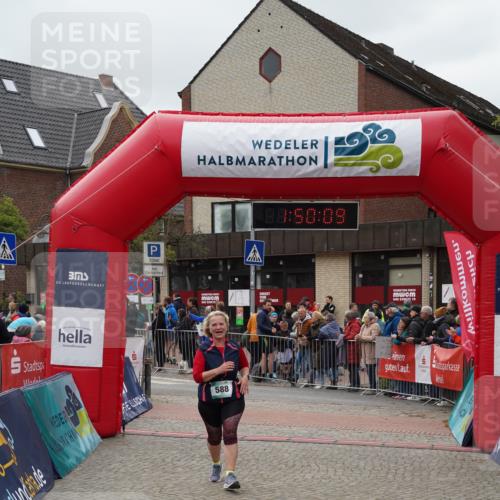 04.05.2025 - 8. Wedeler Halbmarathon Felixshl http://msf.ph/oto/7819748 04.05.2025 11:50:07 Ziel 588 meine-sportfotos.de