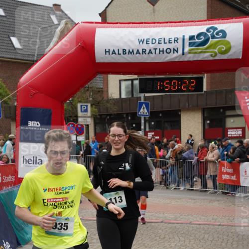 04.05.2025 - 8. Wedeler Halbmarathon Felixshl http://msf.ph/oto/7819766 04.05.2025 11:50:20 Ziel 376, 552, 935, 1113 meine-sportfotos.de