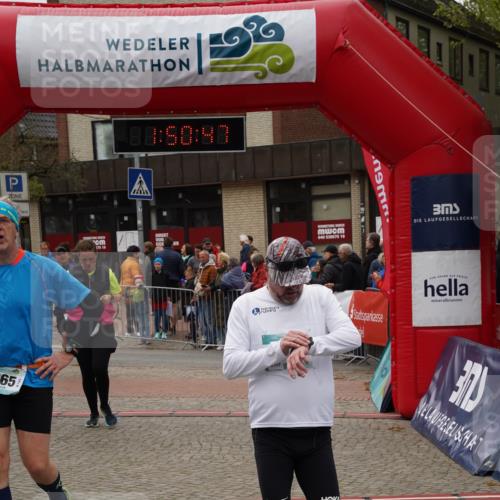 04.05.2025 - 8. Wedeler Halbmarathon Felixshl http://msf.ph/oto/7819809 04.05.2025 11:50:45 Ziel 468, 636, 865, 939, 981, 1071 meine-sportfotos.de