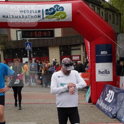 04.05.2025 - 8. Wedeler Halbmarathon Felixshl http://msf.ph/oto/7819810 04.05.2025 11:50:45 Ziel 468, 636, 865, 939, 981, 1071 meine-sportfotos.de
