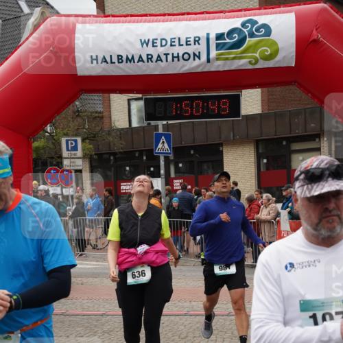 04.05.2025 - 8. Wedeler Halbmarathon Felixshl http://msf.ph/oto/7819813 04.05.2025 11:50:47 Ziel 468, 636, 865, 981, 1071 meine-sportfotos.de