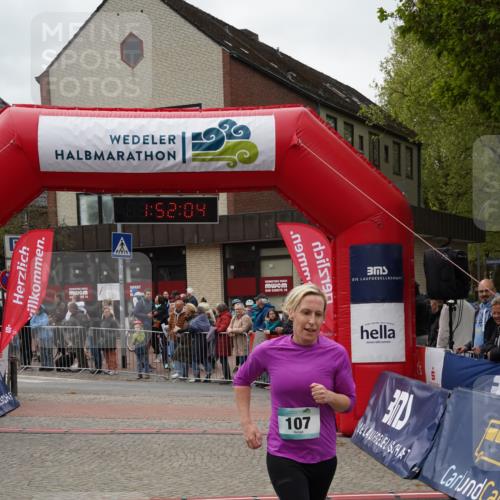 04.05.2025 - 8. Wedeler Halbmarathon Felixshl http://msf.ph/oto/7819905 04.05.2025 11:52:02 Ziel 107 meine-sportfotos.de