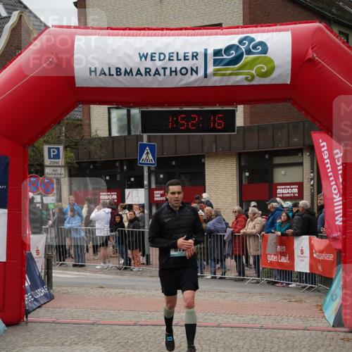 04.05.2025 - 8. Wedeler Halbmarathon Felixshl http://msf.ph/oto/7819908 04.05.2025 11:52:14 Ziel 872 meine-sportfotos.de