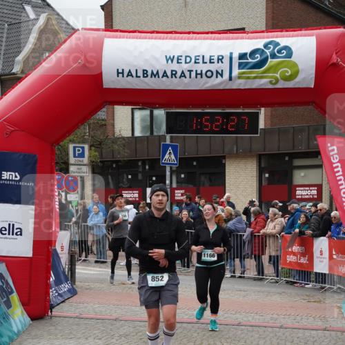 04.05.2025 - 8. Wedeler Halbmarathon Felixshl http://msf.ph/oto/7819914 04.05.2025 11:52:25 Ziel 123, 168, 852, 1166 meine-sportfotos.de