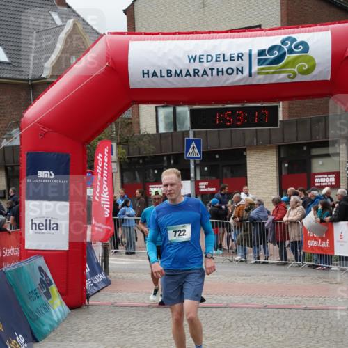 04.05.2025 - 8. Wedeler Halbmarathon Felixshl http://msf.ph/oto/7819979 04.05.2025 11:53:15 Ziel 50, 462, 722 meine-sportfotos.de