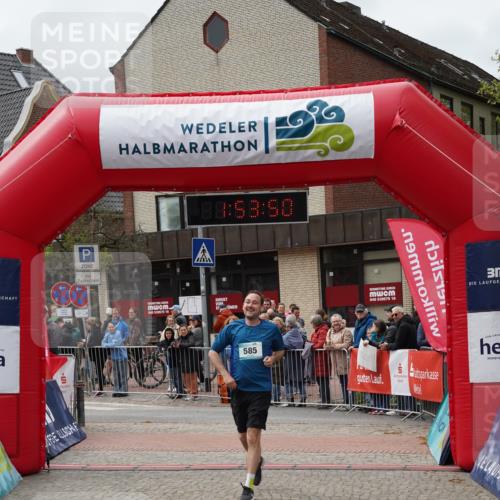 04.05.2025 - 8. Wedeler Halbmarathon Felixshl http://msf.ph/oto/7820017 04.05.2025 11:53:48 Ziel 585 meine-sportfotos.de