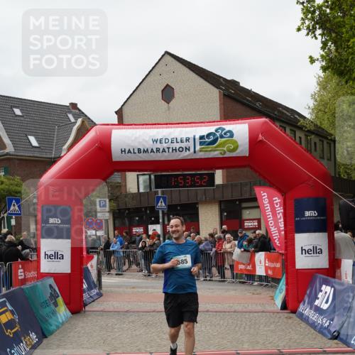 04.05.2025 - 8. Wedeler Halbmarathon Felixshl http://msf.ph/oto/7820021 04.05.2025 11:53:50 Ziel 585 meine-sportfotos.de