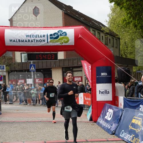 04.05.2025 - 8. Wedeler Halbmarathon Felixshl http://msf.ph/oto/7820050 04.05.2025 11:54:00 Ziel 222, 467, 786, 925 meine-sportfotos.de