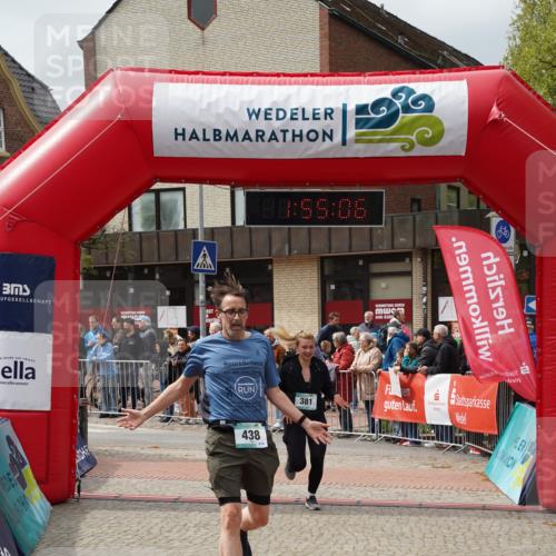 04.05.2025 - 8. Wedeler Halbmarathon Felixshl http://msf.ph/oto/7820149 04.05.2025 11:55:04 Ziel 240, 381, 429, 438, 873 meine-sportfotos.de