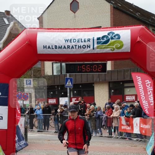 04.05.2025 - 8. Wedeler Halbmarathon Felixshl http://msf.ph/oto/7820205 04.05.2025 11:56:00 Ziel 403 meine-sportfotos.de