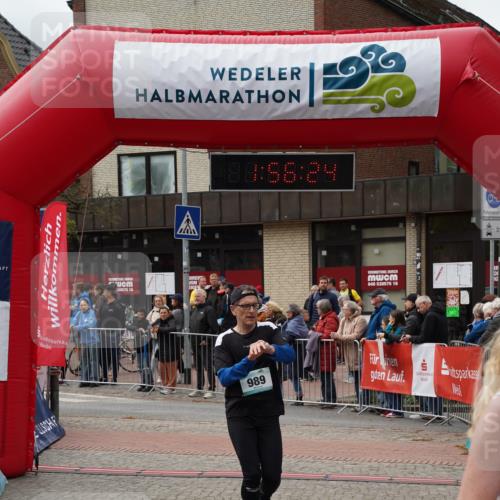 04.05.2025 - 8. Wedeler Halbmarathon Felixshl http://msf.ph/oto/7820230 04.05.2025 11:56:22 Ziel 989, 1149 meine-sportfotos.de