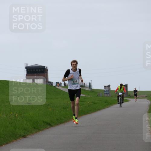04.05.2025 - 8. Wedeler Halbmarathon Yannick Fuchs http://msf.ph/oto/7820251 04.05.2025 11:07:47 Laufen 932 meine-sportfotos.de