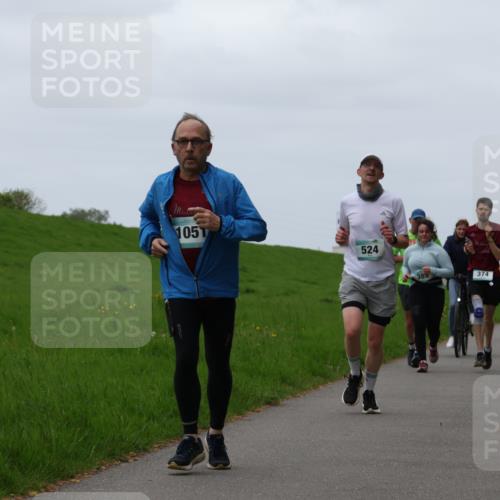 04.05.2025 - 8. Wedeler Halbmarathon Yannick Fuchs http://msf.ph/oto/7820324 04.05.2025 11:27:29 Laufen  meine-sportfotos.de