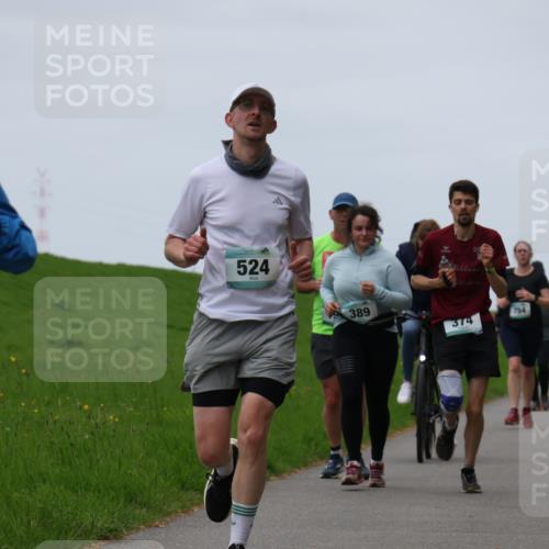 04.05.2025 - 8. Wedeler Halbmarathon Yannick Fuchs http://msf.ph/oto/7820332 04.05.2025 11:27:30 Laufen  meine-sportfotos.de