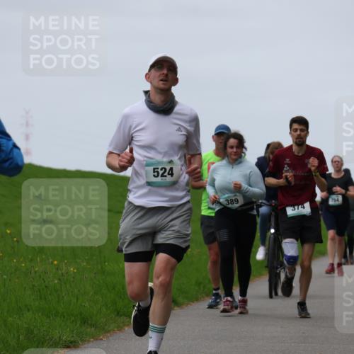04.05.2025 - 8. Wedeler Halbmarathon Yannick Fuchs http://msf.ph/oto/7820424 04.05.2025 11:27:30 Laufen 1051, 524, 389, 374, 754 meine-sportfotos.de