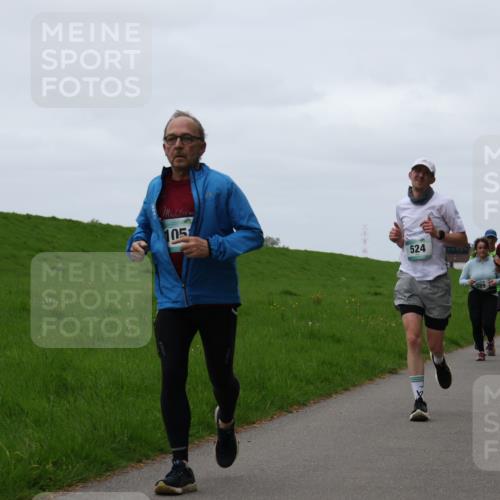 04.05.2025 - 8. Wedeler Halbmarathon Yannick Fuchs http://msf.ph/oto/7820448 04.05.2025 11:27:31 Laufen 105, 524, 389, 374 meine-sportfotos.de