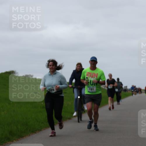 04.05.2025 - 8. Wedeler Halbmarathon Yannick Fuchs http://msf.ph/oto/7820531 04.05.2025 11:27:35 Laufen 389, 191 meine-sportfotos.de