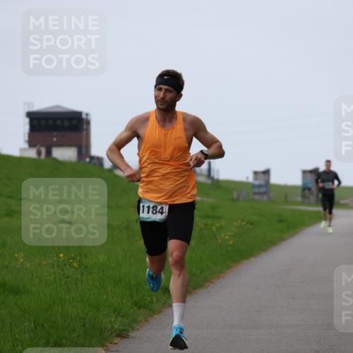 04.05.2025 - 8. Wedeler Halbmarathon Yannick Fuchs http://msf.ph/oto/7820583 04.05.2025 11:09:06 Laufen 1184 meine-sportfotos.de