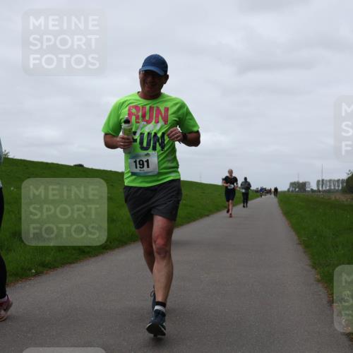 04.05.2025 - 8. Wedeler Halbmarathon Yannick Fuchs http://msf.ph/oto/7820671 04.05.2025 11:27:39 Laufen 389, 191 meine-sportfotos.de