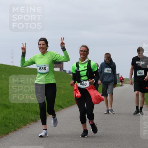 04.05.2025 - 8. Wedeler Halbmarathon Yannick Fuchs http://msf.ph/oto/7820675 04.05.2025 12:04:57 Laufen 688, 686, 1005, 683 meine-sportfotos.de