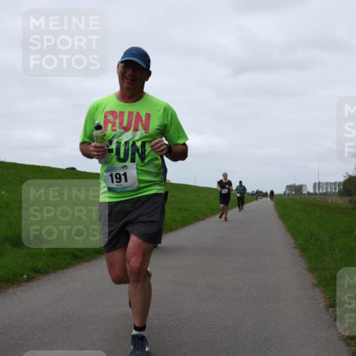 04.05.2025 - 8. Wedeler Halbmarathon Yannick Fuchs http://msf.ph/oto/7820677 04.05.2025 11:27:39 Laufen 191 meine-sportfotos.de