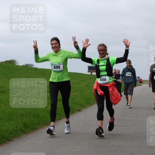 04.05.2025 - 8. Wedeler Halbmarathon Yannick Fuchs http://msf.ph/oto/7820744 04.05.2025 12:04:58 Laufen 688, 686, 1005, 683 meine-sportfotos.de