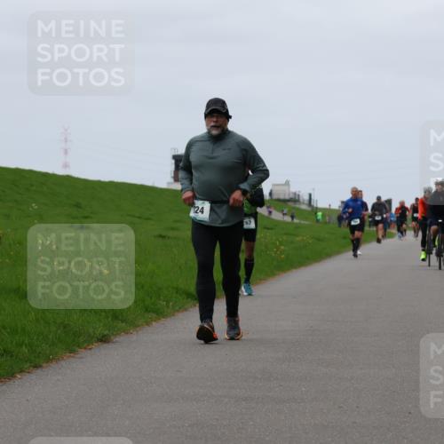 04.05.2025 - 8. Wedeler Halbmarathon Yannick Fuchs http://msf.ph/oto/7820745 04.05.2025 11:27:43 Laufen  meine-sportfotos.de