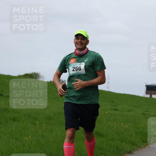 04.05.2025 - 8. Wedeler Halbmarathon Yannick Fuchs http://msf.ph/oto/7820747 04.05.2025 11:50:58 Laufen 266, 1098 meine-sportfotos.de