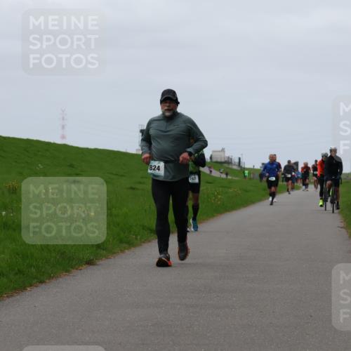 04.05.2025 - 8. Wedeler Halbmarathon Yannick Fuchs http://msf.ph/oto/7820749 04.05.2025 11:27:43 Laufen 824, 267 meine-sportfotos.de