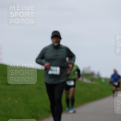 04.05.2025 - 8. Wedeler Halbmarathon Yannick Fuchs http://msf.ph/oto/7820765 04.05.2025 11:27:43 Laufen  meine-sportfotos.de