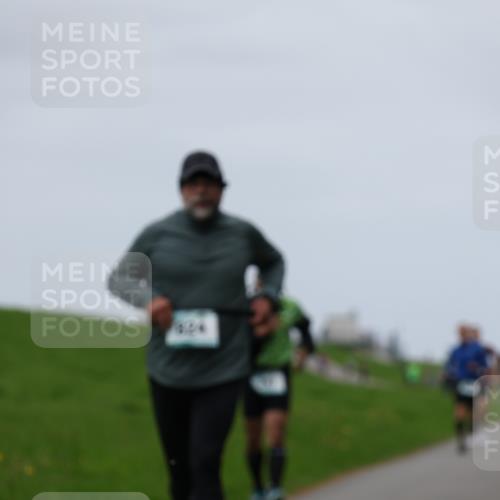 04.05.2025 - 8. Wedeler Halbmarathon Yannick Fuchs http://msf.ph/oto/7820769 04.05.2025 11:27:43 Laufen 004 meine-sportfotos.de