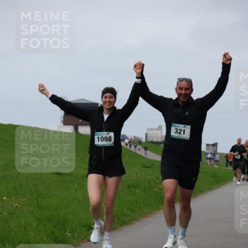04.05.2025 - 8. Wedeler Halbmarathon Yannick Fuchs http://msf.ph/oto/7820773 04.05.2025 11:50:59 Laufen 1098, 321 meine-sportfotos.de